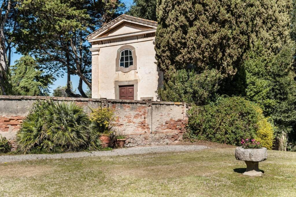 Villa Ott Crespina Eksteriør billede