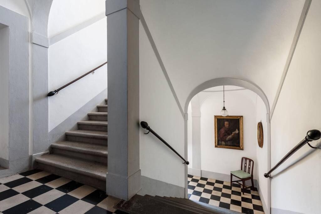 Villa Ott Crespina Eksteriør billede