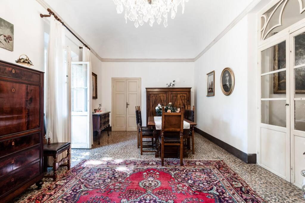 Villa Ott Crespina Eksteriør billede